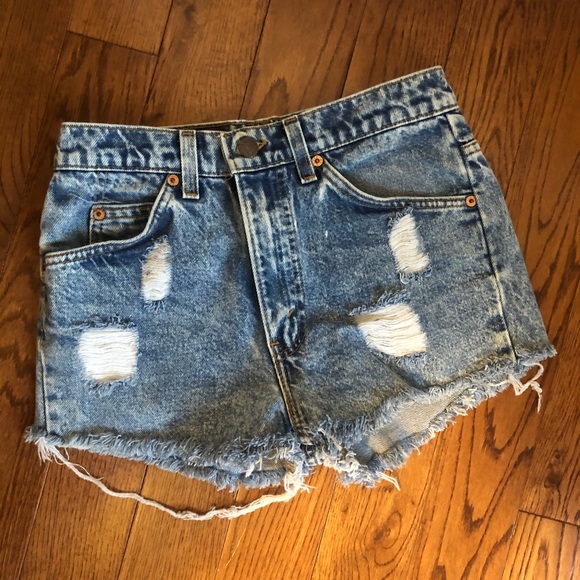 517 Levi Jean Shorts - Picture 1 of 3